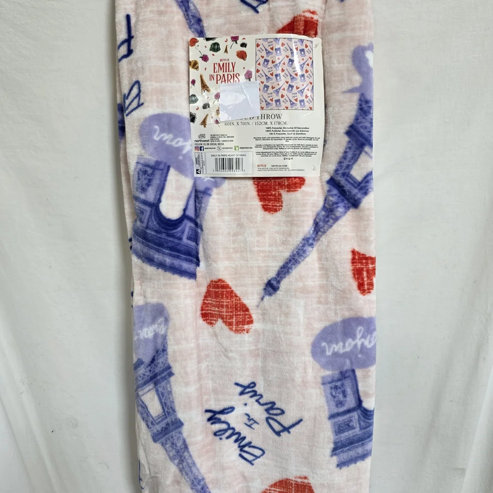 Emily In Paris Heart of Paris Ultra Soft Plush Fleece Throw Blanket RARE